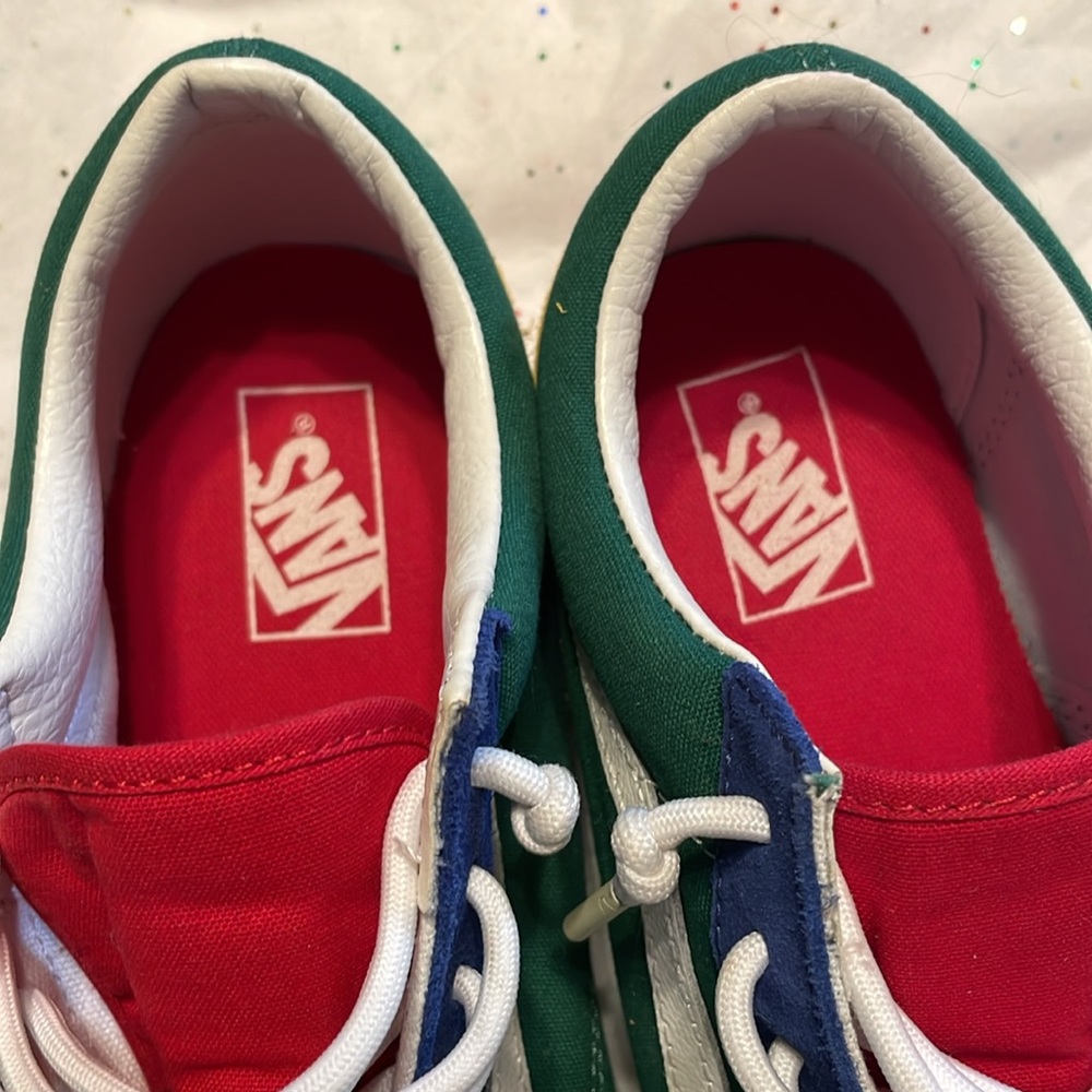 Off the wall classic suede Vans - Picture 2 of 7